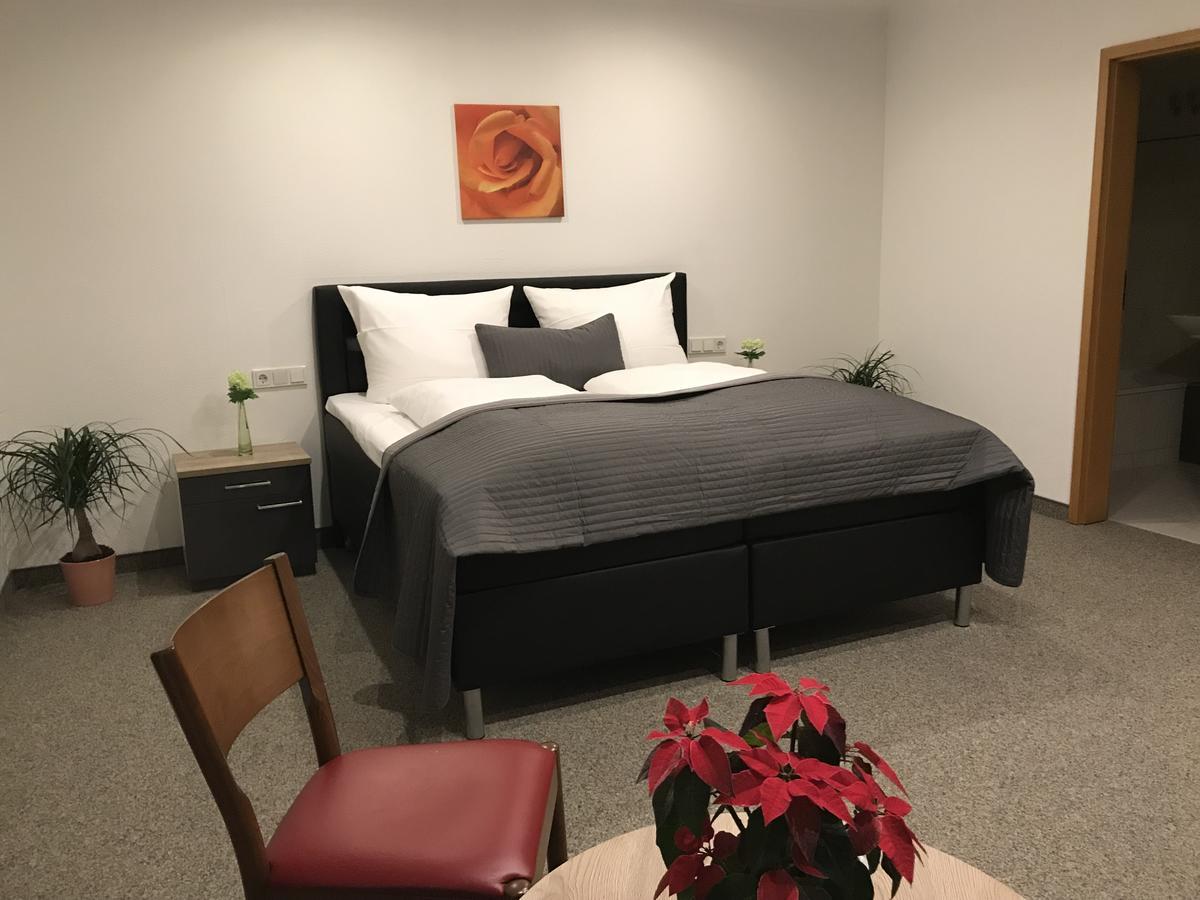 Pension Scheiber Hof Нойнкирхен Екстериор снимка